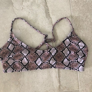 MISSGUIDED BIKINI TOP - US SIZE 4